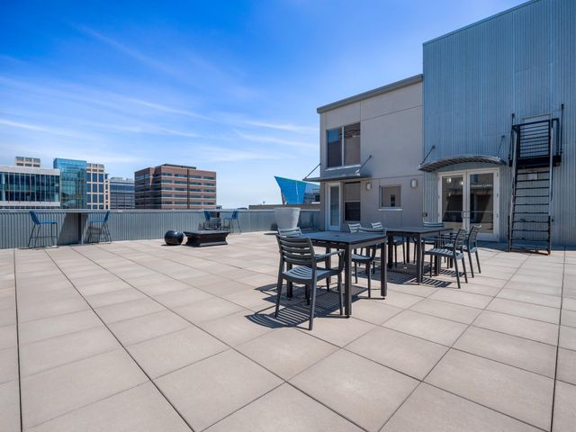 521 S 7th Street 116, Minneapolis, MN 55415