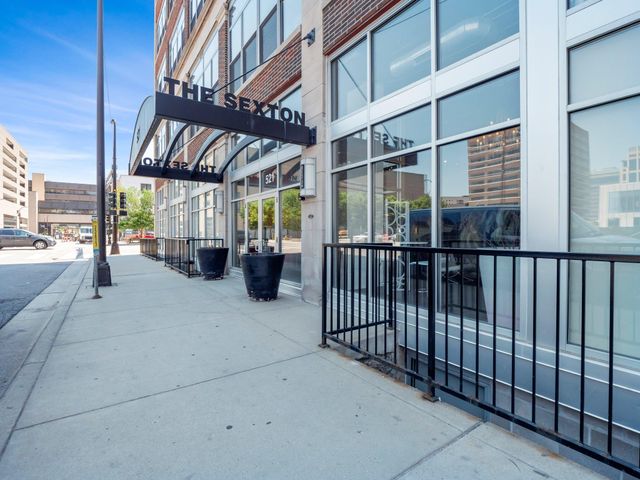 521 S 7th Street 116, Minneapolis, MN 55415