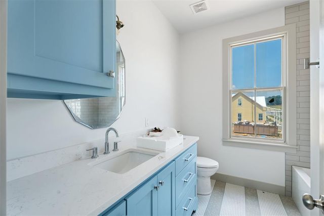 38 Hill Street A, Carlton Landing, OK 74432