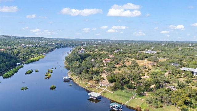 Lot 8, blk. A, sec.2B Likeness RD, Spicewood, TX 78669
