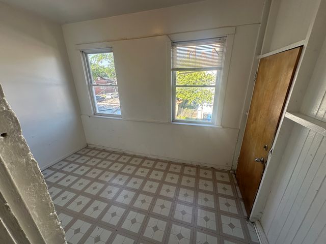 1506 N Mayfield Avenue, Chicago, IL 60651