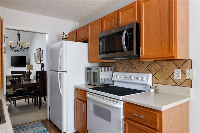 405 Caswell Kern Road, Kernersville, NC 27284