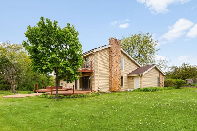 6320 Rowland Road, Huntley, IL 60142