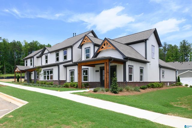 1017 GRAND RIVER BOULEVARD W, Leeds, AL 35094
