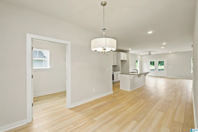 1017 GRAND RIVER BOULEVARD W, Leeds, AL 35094