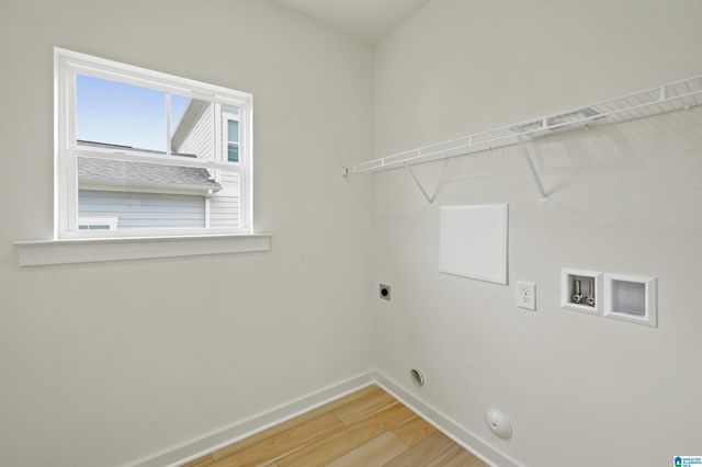 1017 GRAND RIVER BOULEVARD W, Leeds, AL 35094