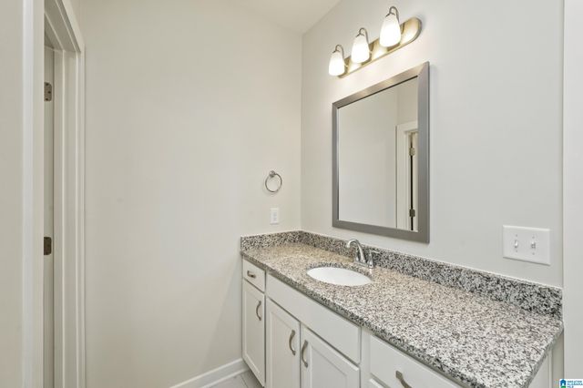 1017 GRAND RIVER BOULEVARD W, Leeds, AL 35094