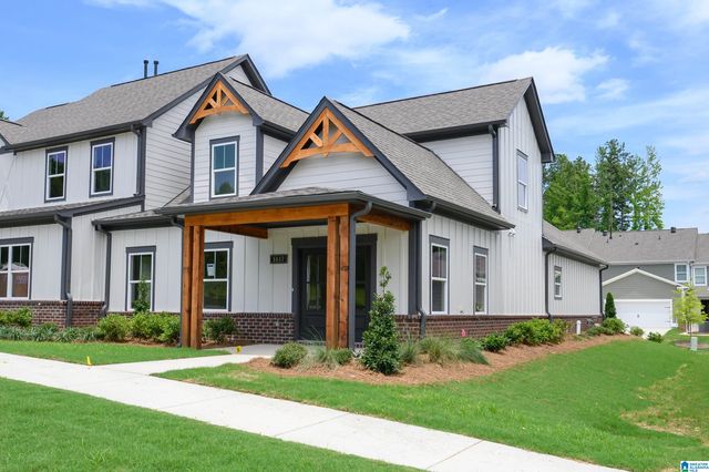 1017 GRAND RIVER BOULEVARD W, Leeds, AL 35094