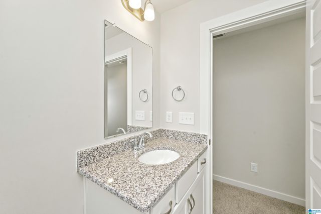 1017 GRAND RIVER BOULEVARD W, Leeds, AL 35094