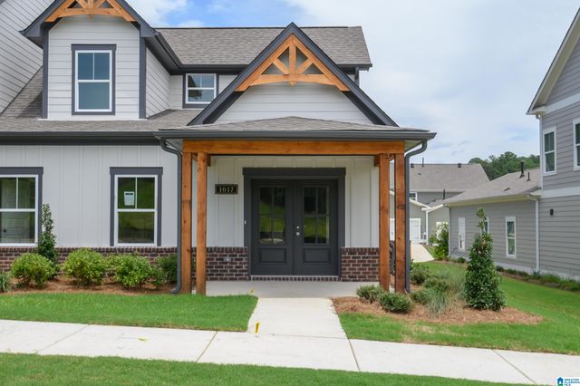 1017 GRAND RIVER BOULEVARD W, Leeds, AL 35094