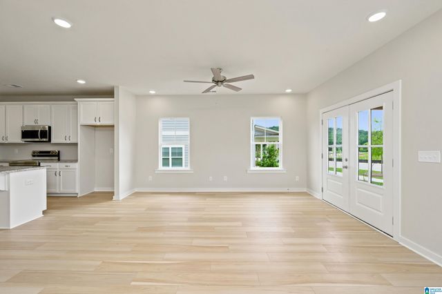 1017 GRAND RIVER BOULEVARD W, Leeds, AL 35094