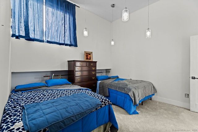 8 Tom Road, East Haddam, CT 06423