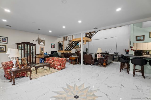 8 Tom Road, East Haddam, CT 06423