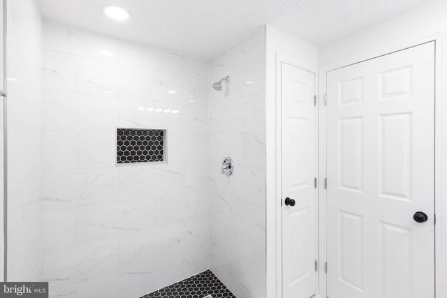 5814 ROCK FOREST CT, Centreville, VA 20121