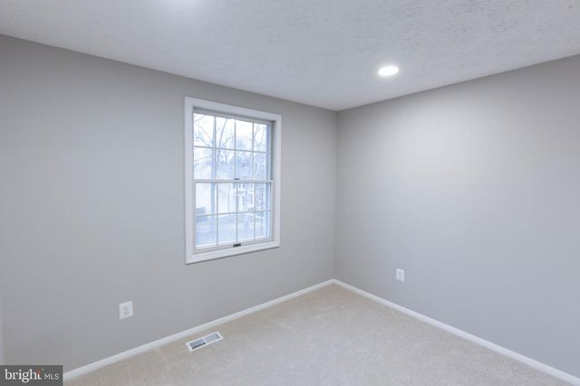 5814 ROCK FOREST CT, Centreville, VA 20121