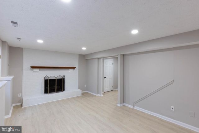 5814 ROCK FOREST CT, Centreville, VA 20121