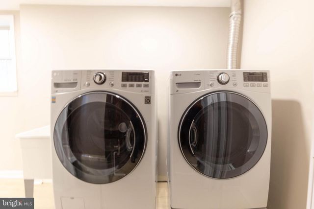 5814 ROCK FOREST CT, Centreville, VA 20121