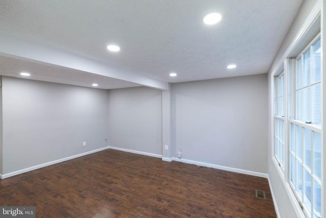 5814 ROCK FOREST CT, Centreville, VA 20121