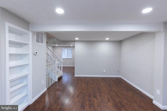 5814 ROCK FOREST CT, Centreville, VA 20121