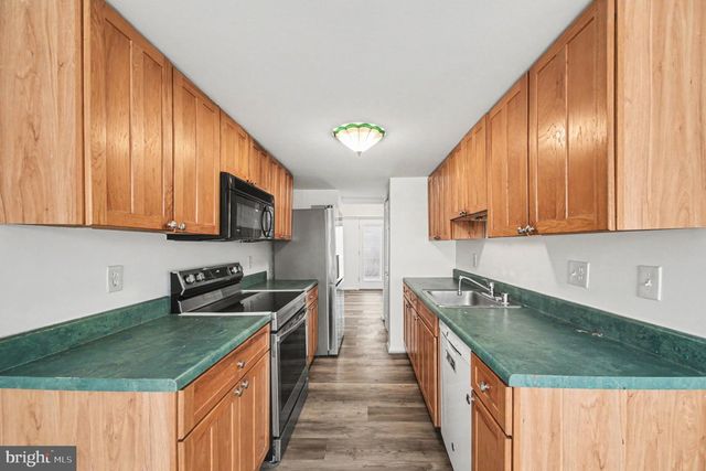 1106 THOMAS JEFFERSON PL, Fredericksburg, VA 22405