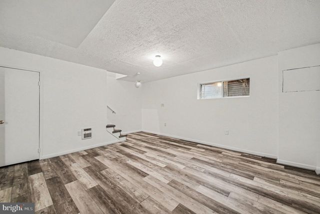 1106 THOMAS JEFFERSON PL, Fredericksburg, VA 22405