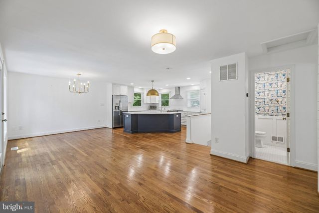 11214 DEWEY RD, Kensington, MD 20895