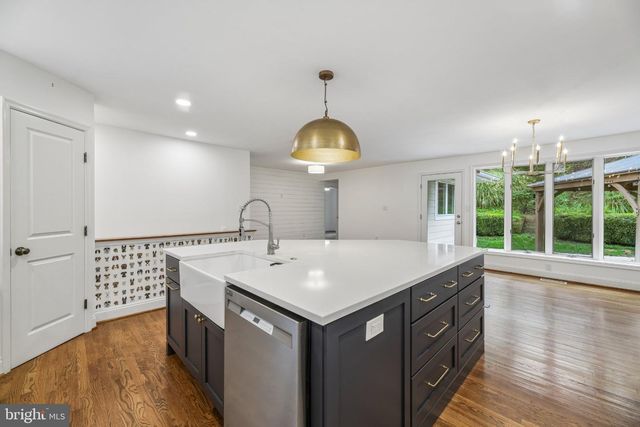 11214 DEWEY RD, Kensington, MD 20895
