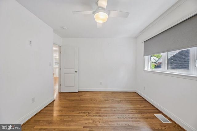11214 DEWEY RD, Kensington, MD 20895