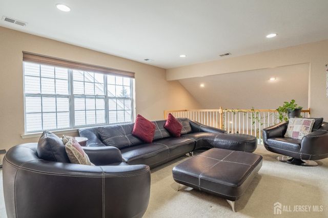 56 Lakehurst Way, Monroe, NJ 08831