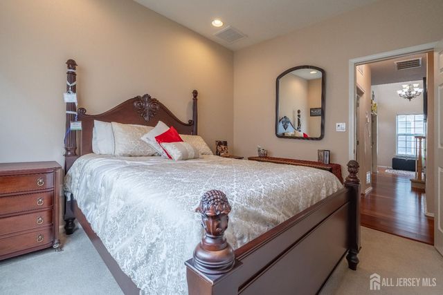 56 Lakehurst Way, Monroe, NJ 08831