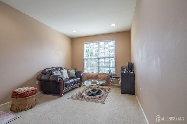 56 Lakehurst Way, Monroe, NJ 08831