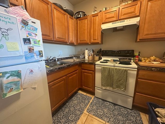 1238 Commonwealth Ave 36, Boston, MA 02134