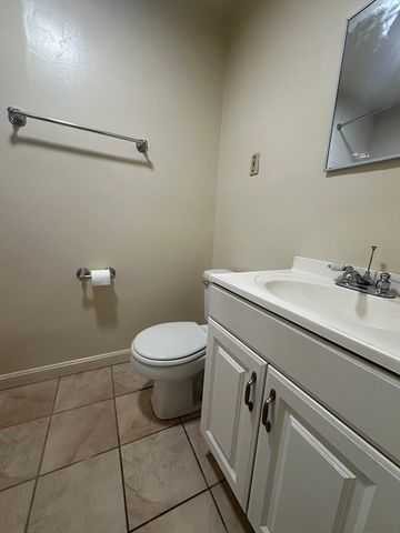 1238 Commonwealth Ave 36, Boston, MA 02134