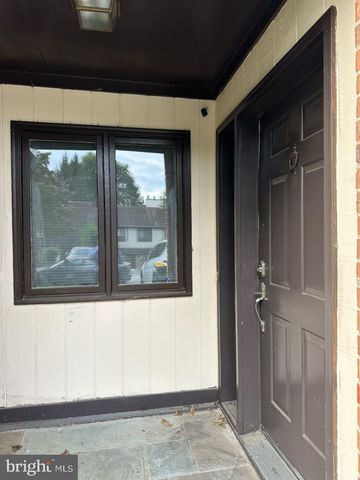 5405 DELRAY DR, Wilmington, DE 19808