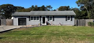1009 Joselson Avenue, Bay Shore, NY 11706