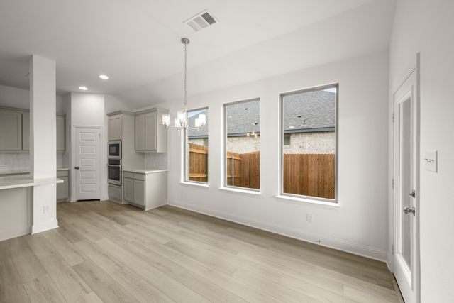 121 Trinity Street, Grandview, TX 76050