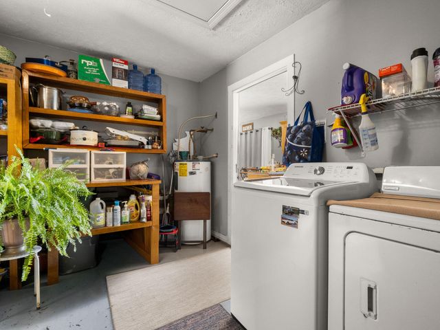 617 W Hawthorne Rd, Leesville, LA 71446