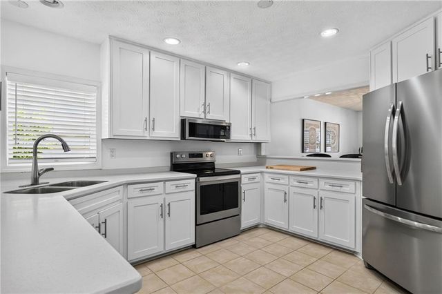 1125 Capital Club Circle NE, Atlanta, GA 30319