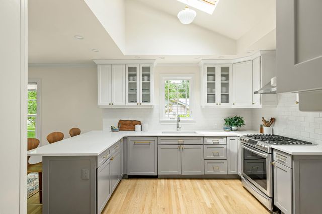 3811 Cherrywood RD, Austin, TX 78722