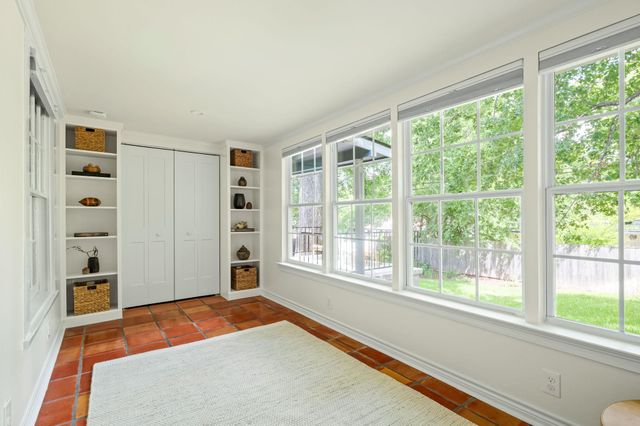 3811 Cherrywood RD, Austin, TX 78722