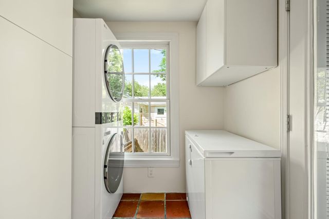 3811 Cherrywood RD, Austin, TX 78722