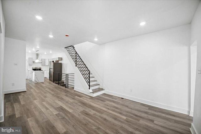 427 W SHUNK ST, Philadelphia, PA 19148