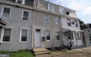 205 JONES AVE #2, Burlington, NJ 08016