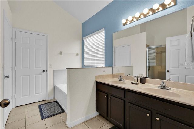 2590 SAND HILL POINT CIRCLE, Davenport, FL 33837
