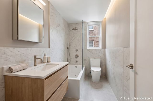 160 Cabrini Blvd Apt 127, New York City, NY 10033