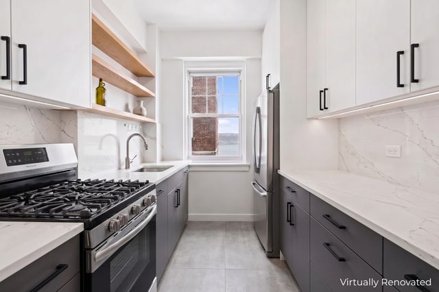 160 Cabrini Blvd Apt 127, New York City, NY 10033