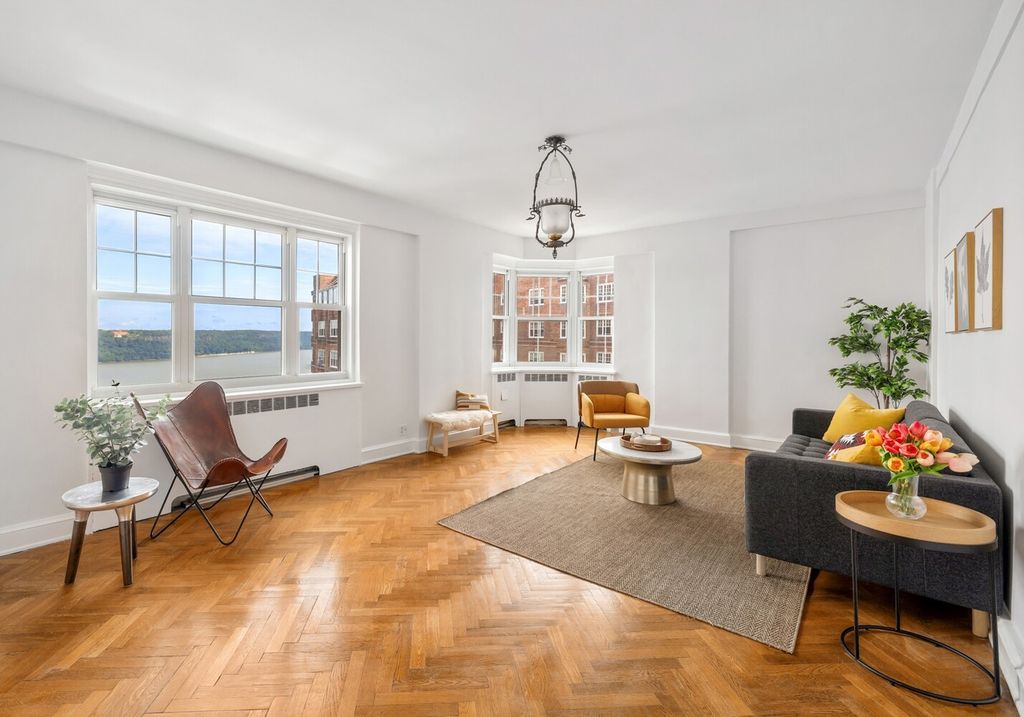 160 Cabrini Blvd Apt 127, New York City, NY 10033