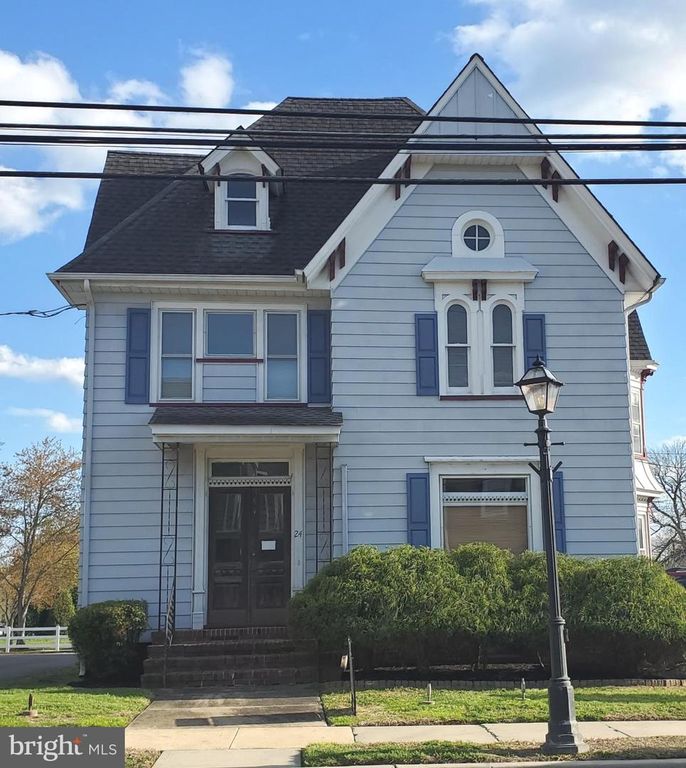 24 EAST AVENUE, Woodstown, NJ 08098