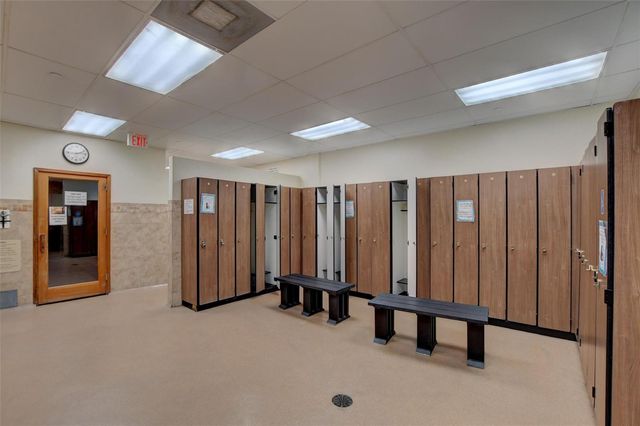 111 Lyndhurst E 111, Deerfield Beach, FL 33442