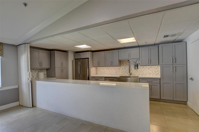 111 Lyndhurst E 111, Deerfield Beach, FL 33442
